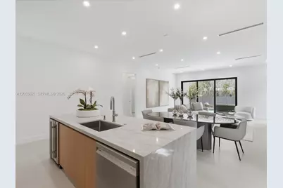 1621 SW 11th Ter, Miami, FL 33135 - Photo 17