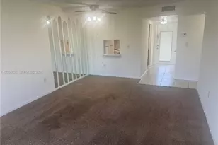 8135 Sunrise Lakes Blvd, Sunrise, FL 33322 - Photo 9