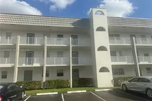 8135 Sunrise Lakes Blvd, Sunrise, FL 33322 - Photo 43