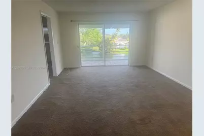 8135 Sunrise Lakes Blvd #309, Sunrise, FL 33322 - Photo 7