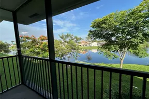 15710 E Waterside Cir, Sunrise, FL 33326 - Photo 7