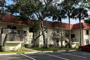 15710 E Waterside Cir, Sunrise, FL 33326 - Photo 3