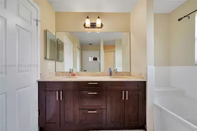 14530 SW 156th Ave #1, Miami, FL 33196 - Photo 15