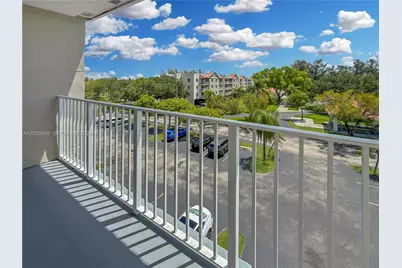 8260 SW 210th St #309, Cutler Bay, FL 33189 - Photo 15