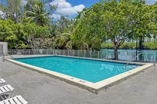 8260 SW 210th St, Cutler Bay, FL 33189 - Photo 21