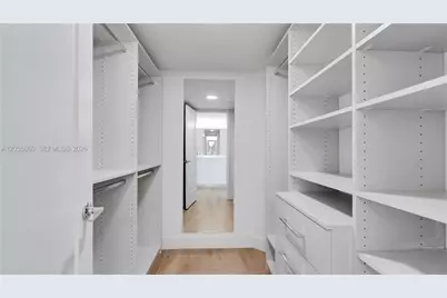 555 NE 34th St #2001, Miami, FL 33137 - Photo 23