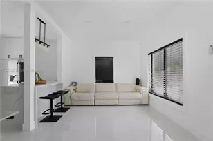 1220 NW 125th St, North Miami, FL 33167 - Photo 3