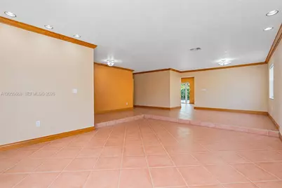 13390 SW 1st St, Miami, FL 33184 - Photo 11