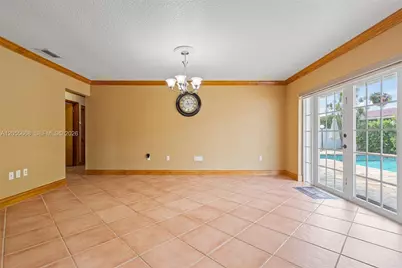 13390 SW 1st St, Miami, FL 33184 - Photo 15
