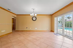 13390 SW 1st St, Miami, FL 33184 - Photo 15