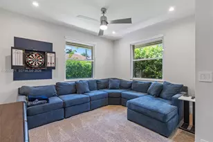 2499 Princeton Ct, Weston, FL 33327 - Photo 23