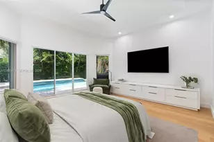2499 Princeton Ct, Weston, FL 33327 - Photo 9