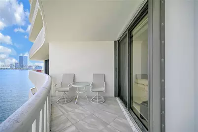3000 Island Blvd #505, Aventura, FL 33160 - Photo 45