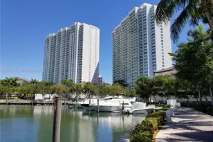 3000 Island Blvd, Aventura, FL 33160 - Photo 117