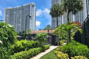 3000 Island Blvd, Aventura, FL 33160 - Photo 85