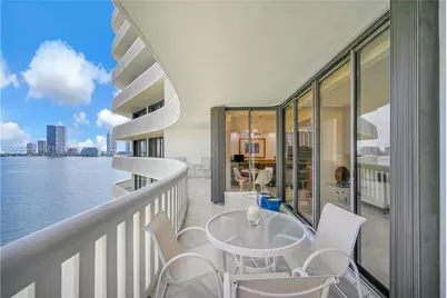 3000 Island Blvd #505, Aventura, FL 33160 - Photo 39