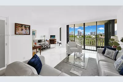 3000 Island Blvd #505, Aventura, FL 33160 - Photo 13