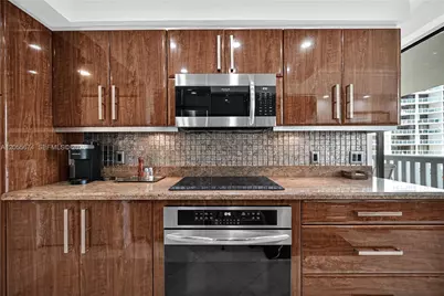 3000 Island Blvd #505, Aventura, FL 33160 - Photo 27