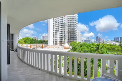 3000 Island Blvd #505, Aventura, FL 33160 - Photo 43
