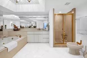 3000 Island Blvd, Aventura, FL 33160 - Photo 23