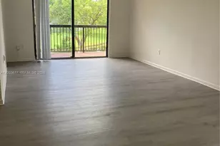 9879 Nob Hill Ct, Sunrise, FL 33351 - Photo 5