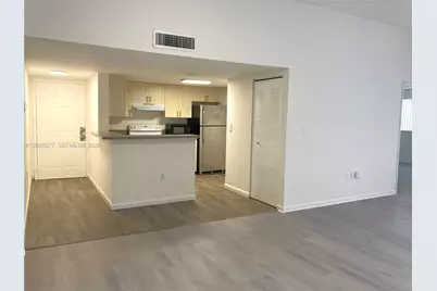 9879 Nob Hill Ct #9879, Sunrise, FL 33351 - Photo 1
