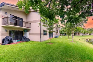 9879 Nob Hill Ct, Sunrise, FL 33351 - Photo 13