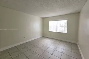 4334 NW 9th Ave, Deerfield Beach, FL 33064 - Photo 7