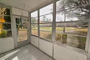 4334 NW 9th Ave, Deerfield Beach, FL 33064 - Photo 5