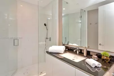 18555 Collins Ave #4705, Sunny Isles Beach, FL 33160 - Photo 35
