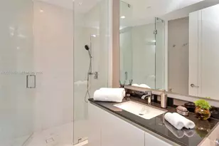 18555 Collins Ave, Sunny Isles Beach, FL 33160 - Photo 35