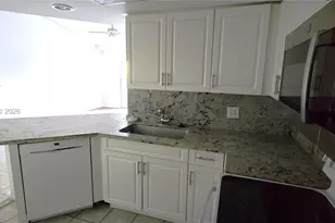 4149 N Haverhill Rd, West Palm Beach, FL 33417 - Photo 13