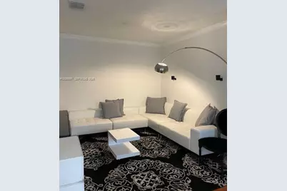 10731 NW 74th Ter #., Doral, FL 33178 - Photo 5