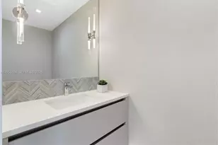 1418 NE 6th St, Fort Lauderdale, FL 33304 - Photo 23