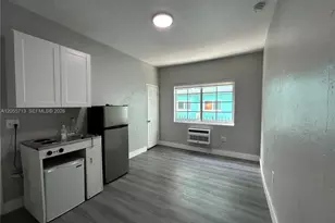 1025 Meridian Ave, Miami Beach, FL 33139 - Photo 3