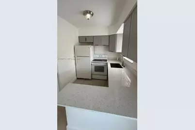 2450 Lincoln St #12, Hollywood, FL 33020 - Photo 3