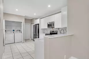 4283 Vineyard Cir, Weston, FL 33332 - Photo 11