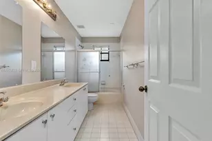 4283 Vineyard Cir, Weston, FL 33332 - Photo 37