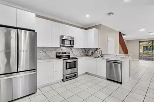 4283 Vineyard Cir, Weston, FL 33332 - Photo 5