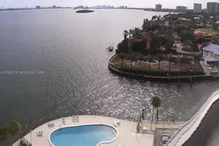 11930 N Bayshore Dr, North Miami, FL 33181 - Photo 33