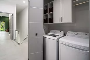 3073 Carter St, Miami, FL 33133 - Photo 15