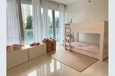 495 Brickell Ave #BAY406, Miami, FL 33131 - Photo 11