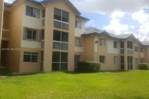 9901 Westview Dr, Coral Springs, FL 33076 - Photo 9