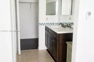 9901 Westview Dr, Coral Springs, FL 33076 - Photo 3
