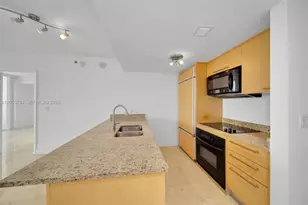 1800 S Ocean Dr, Hallandale Beach, FL 33009 - Photo 3