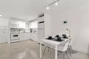 836 SW 1st St, Miami, FL 33130 - Photo 11
