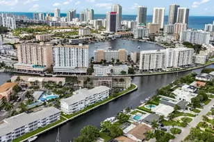 455 Paradise Isle Blvd, Hallandale Beach, FL 33009 - Photo 19