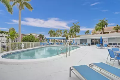 455 Paradise Isle Blvd #207, Hallandale Beach, FL 33009 - Photo 9