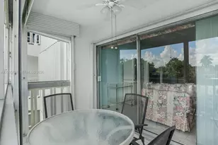 455 Paradise Isle Blvd, Hallandale Beach, FL 33009 - Photo 37