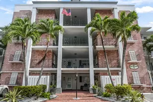 455 Paradise Isle Blvd, Hallandale Beach, FL 33009 - Photo 43